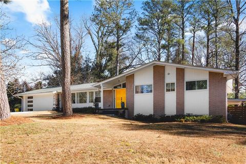 Photo of 2576 River Oak Drive, Decatur, GA 30033 (MLS # 7704425)