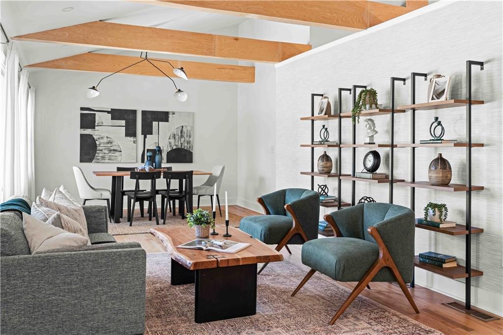 2576 River Oak Drive