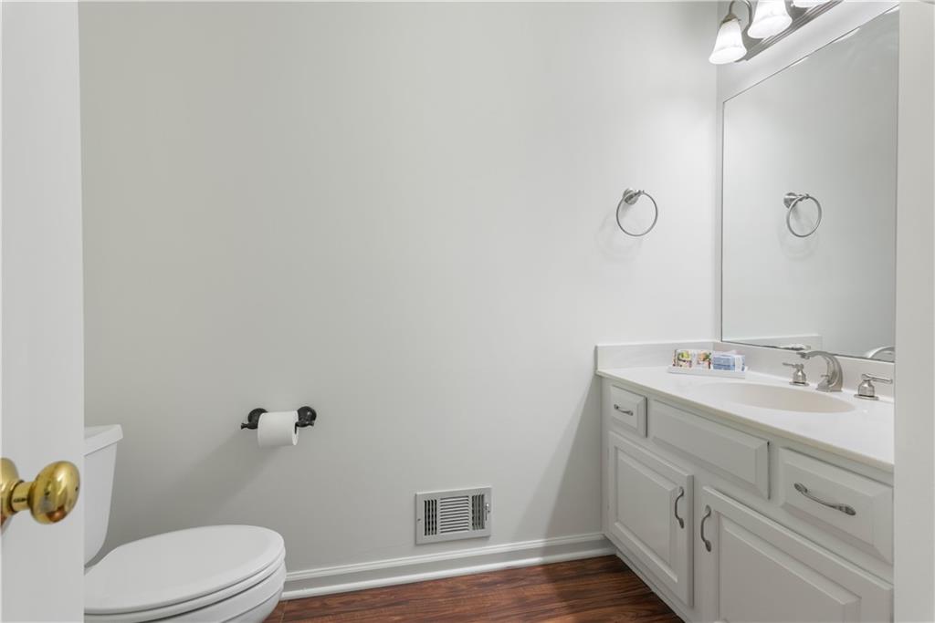 1440 Sandford Trail, Lilburn, Georgia image 23