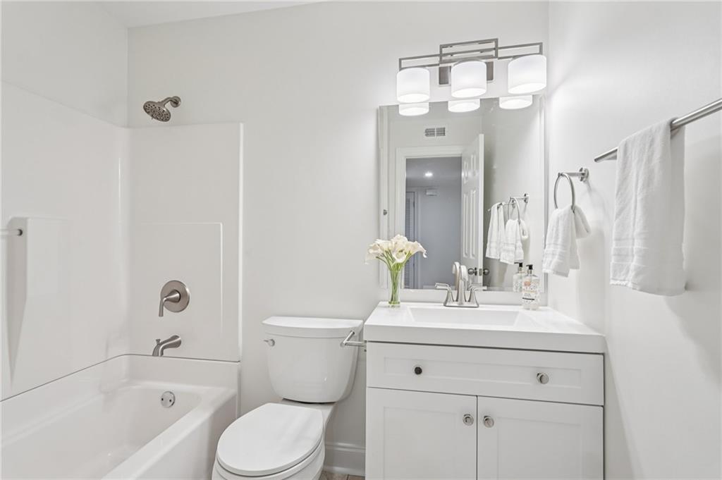 Coral Ridge Commons - Residential