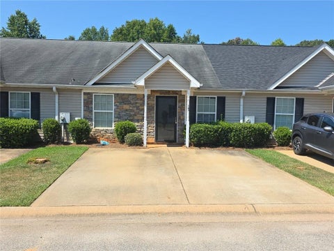 Townhouse For Rent - 163 Harvest Court #163<br/> Baldwin County, Milledgeville, GA 31061