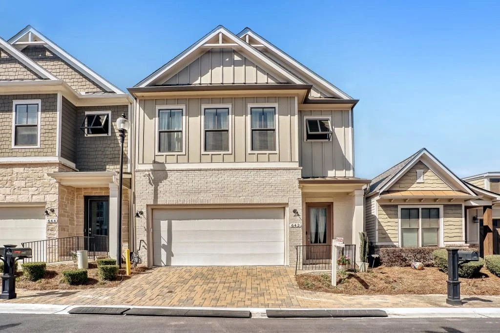 642 Stickley Oak Way