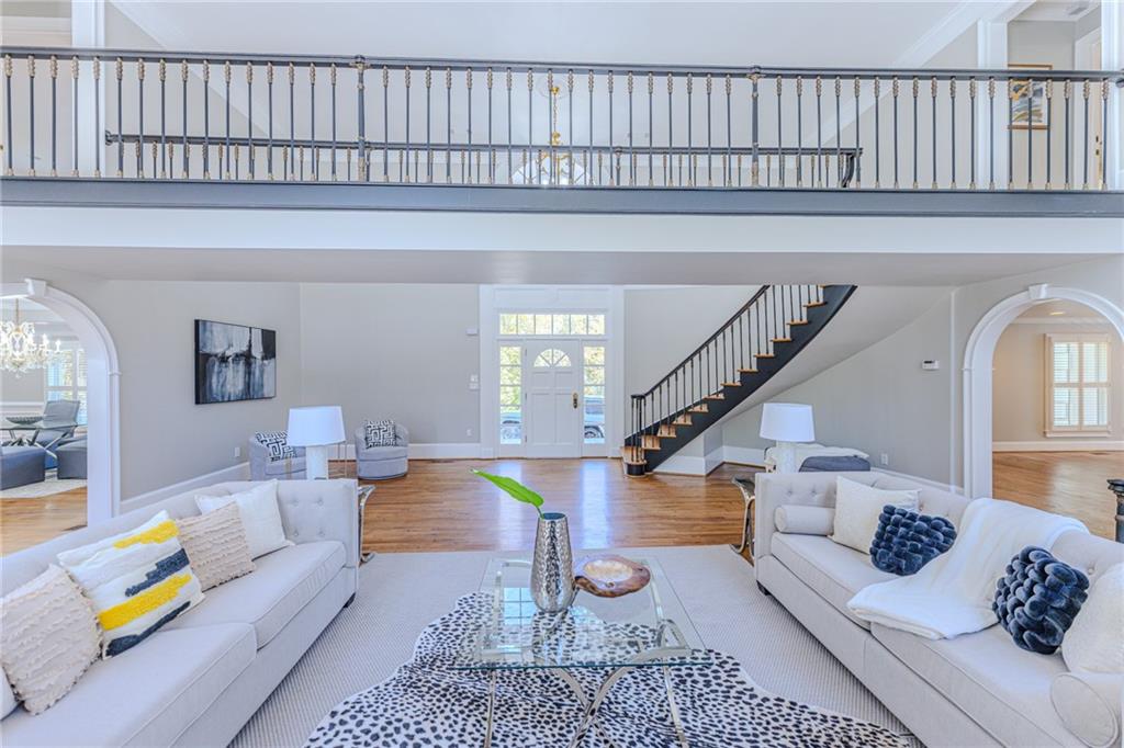 7680 Jett Ferry Road