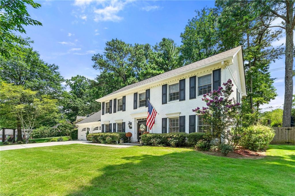 2282 Pine Warbler Way