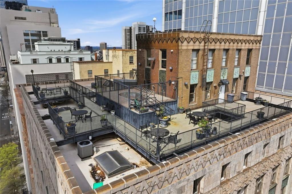 32 Peachtree Street NW 1102
