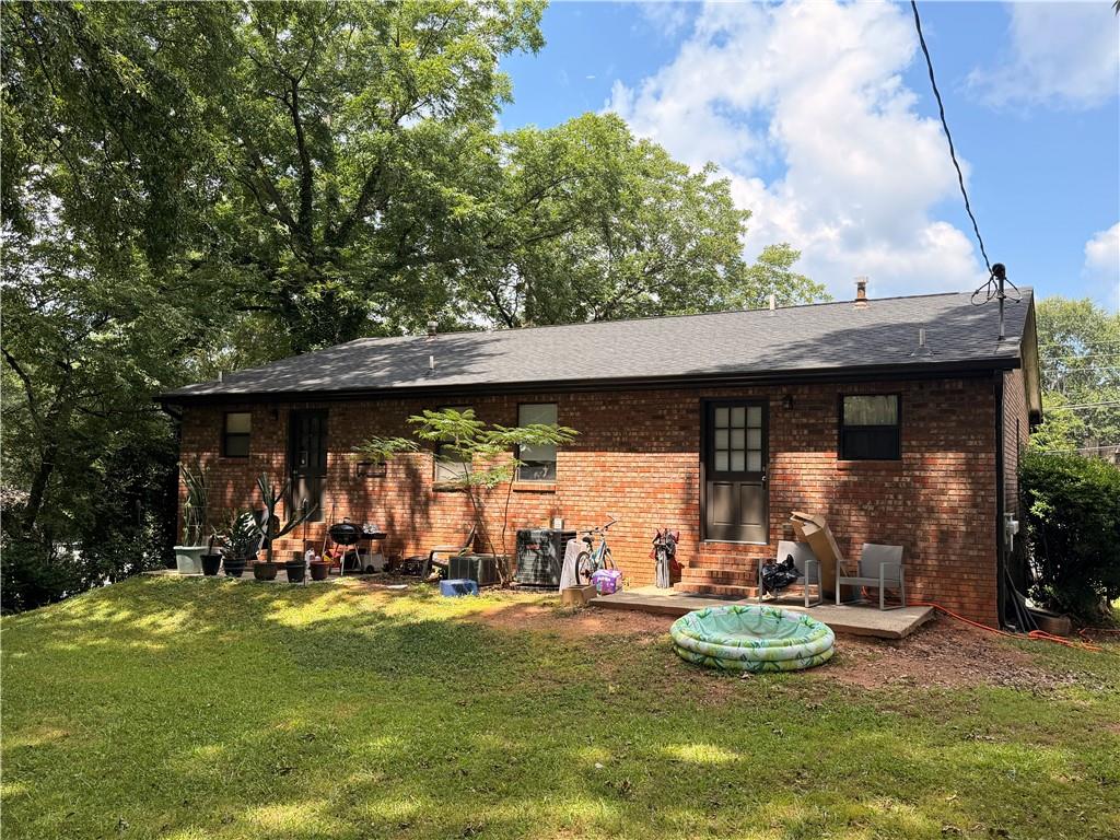1532 Rosewood Circle SE