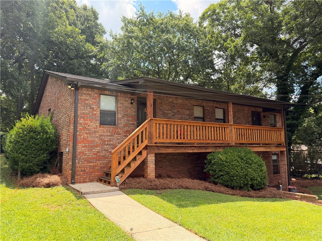 1532 Rosewood Circle SE