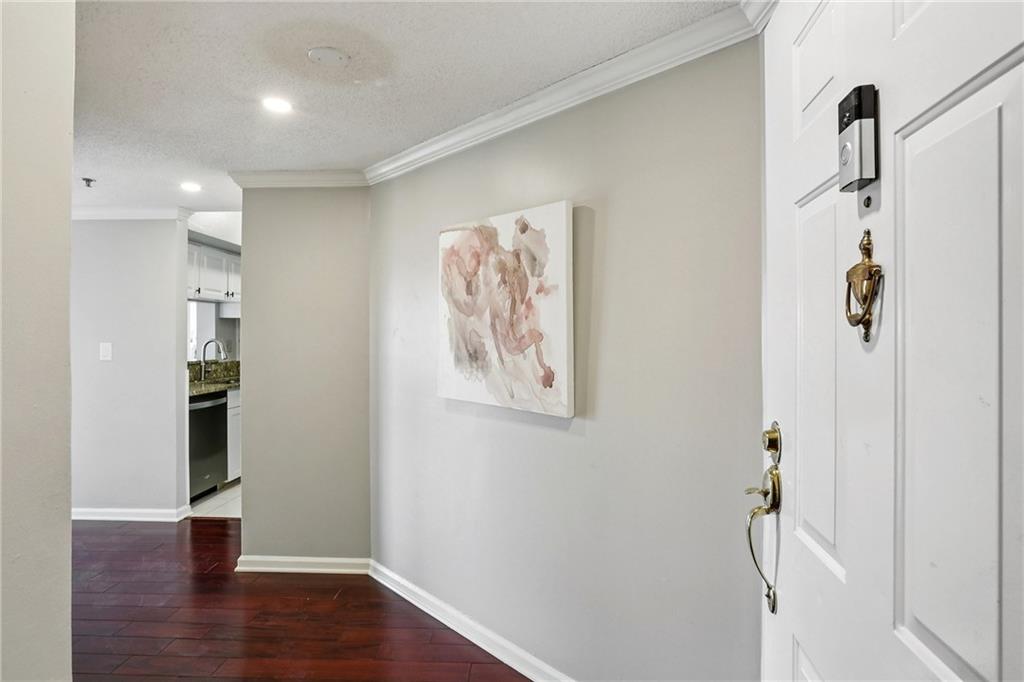 1 Biscayne Drive NW PH6