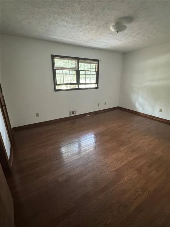 Douglasville, Georgia 30135, United States, 3 Bedrooms Bedrooms, ,2 BathroomsBathrooms,Residential,Active,239351