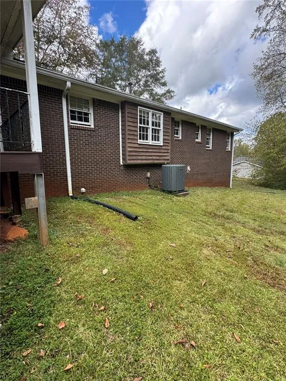 Douglasville, Georgia 30135, United States, 3 Bedrooms Bedrooms, ,2 BathroomsBathrooms,Residential,Active,239351