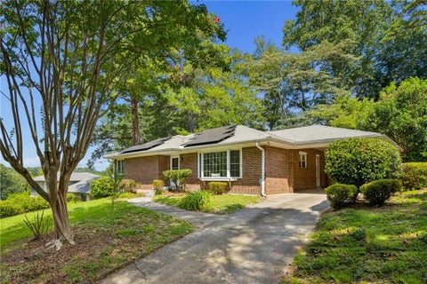 Homes For Sale - 1232 Carol Lane<br/> Atlanta, GA 30306