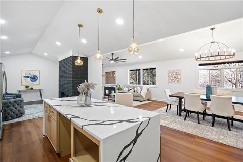 2541 Peyton Woods Trail SW Atlanta GA 30311