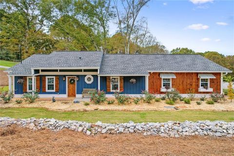 A home in Dawsonville