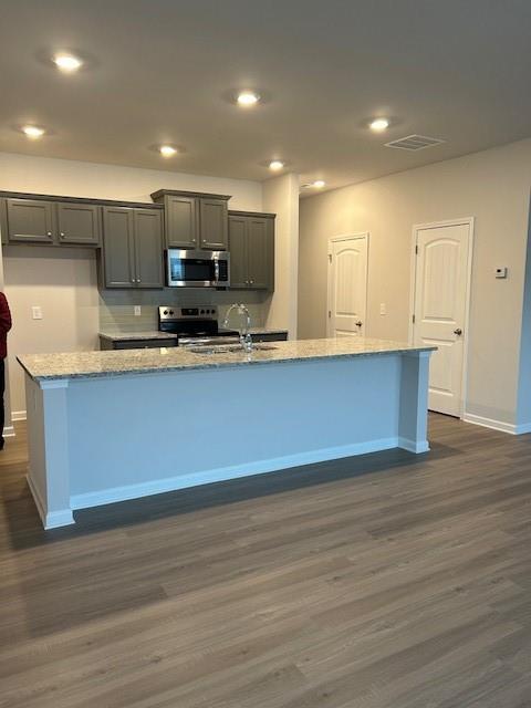 400 WHITETAIL Circle