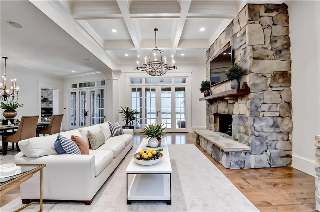 838 Middle Fork Trail