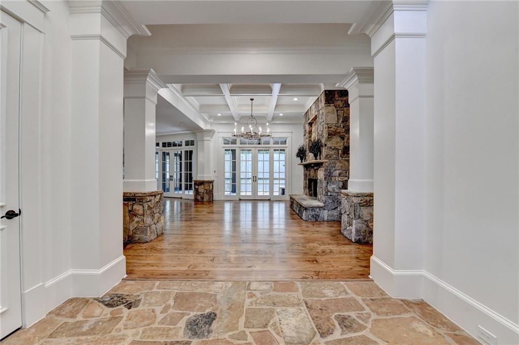 838 Middle Fork Trail