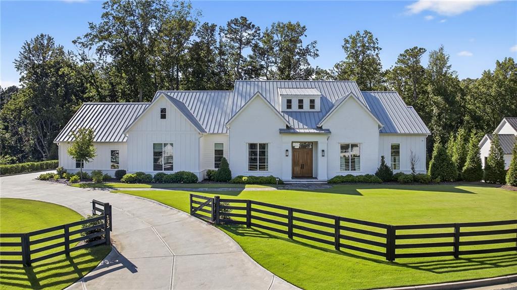 Von Lake Estates - Residential