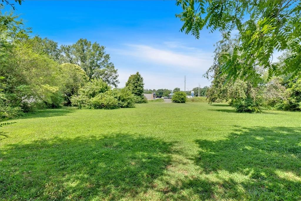 2454 Hall Station Road NW