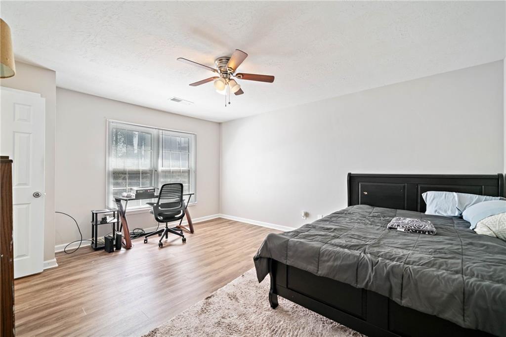 200 High Creek Drive, Roswell, Georgia image 12