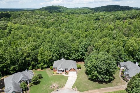 A home in Pendergrass