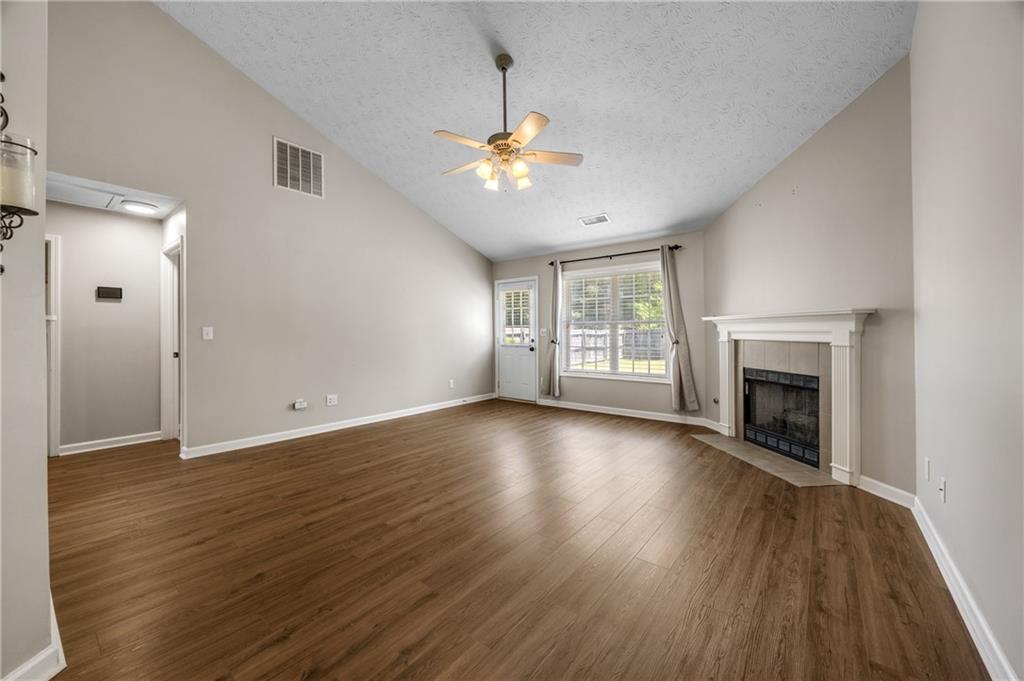 1087 Sham Pointe Drive