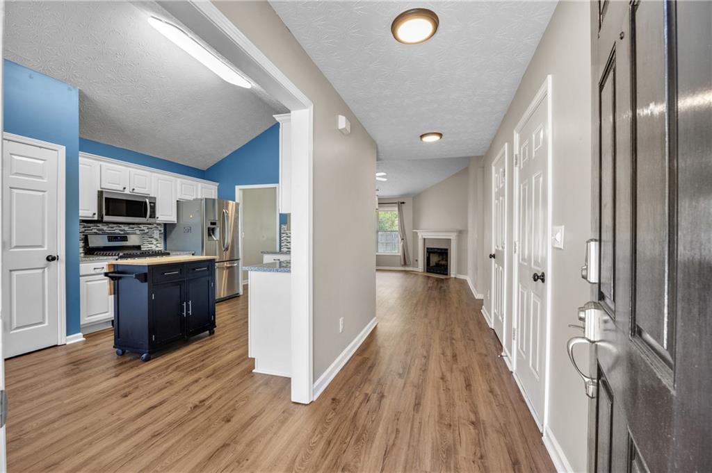 1087 Sham Pointe Drive