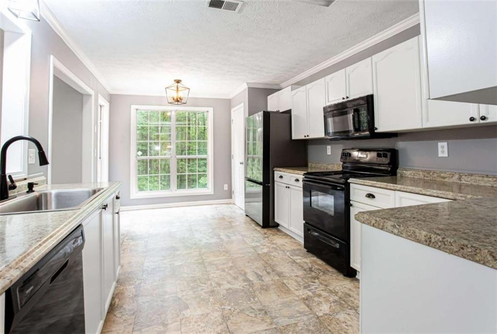 Woodlake - Residential