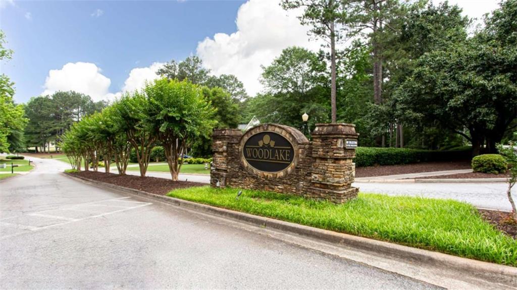 Woodlake - Residential
