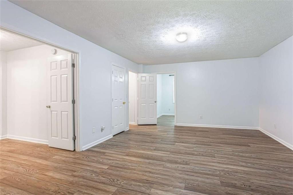Woodlake - Residential