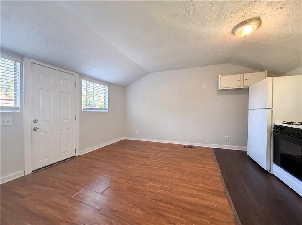 1396 Pine Drive
