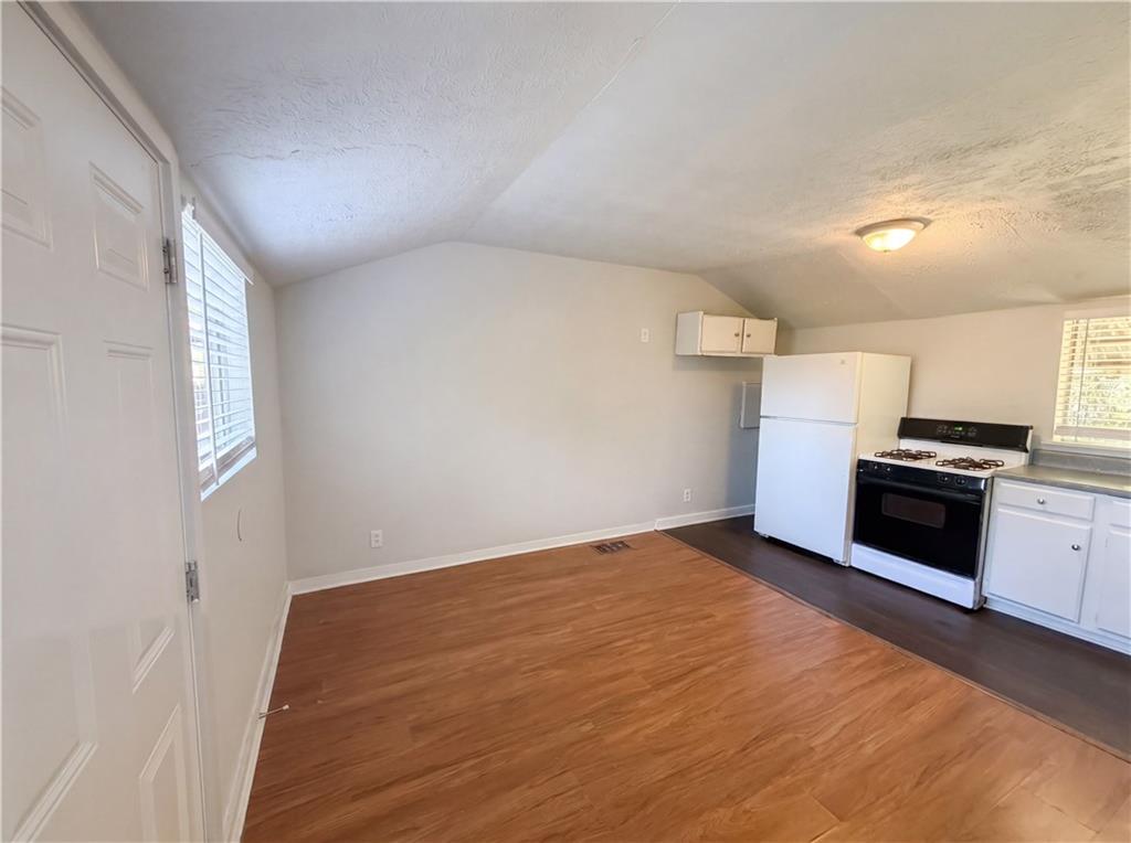 1396 Pine Drive