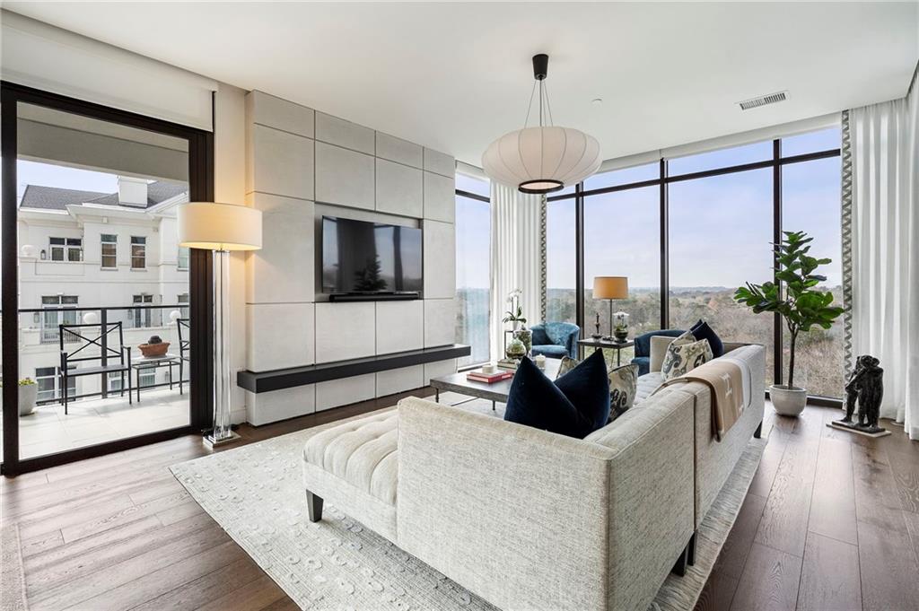 2520 Peachtree Road W 1203