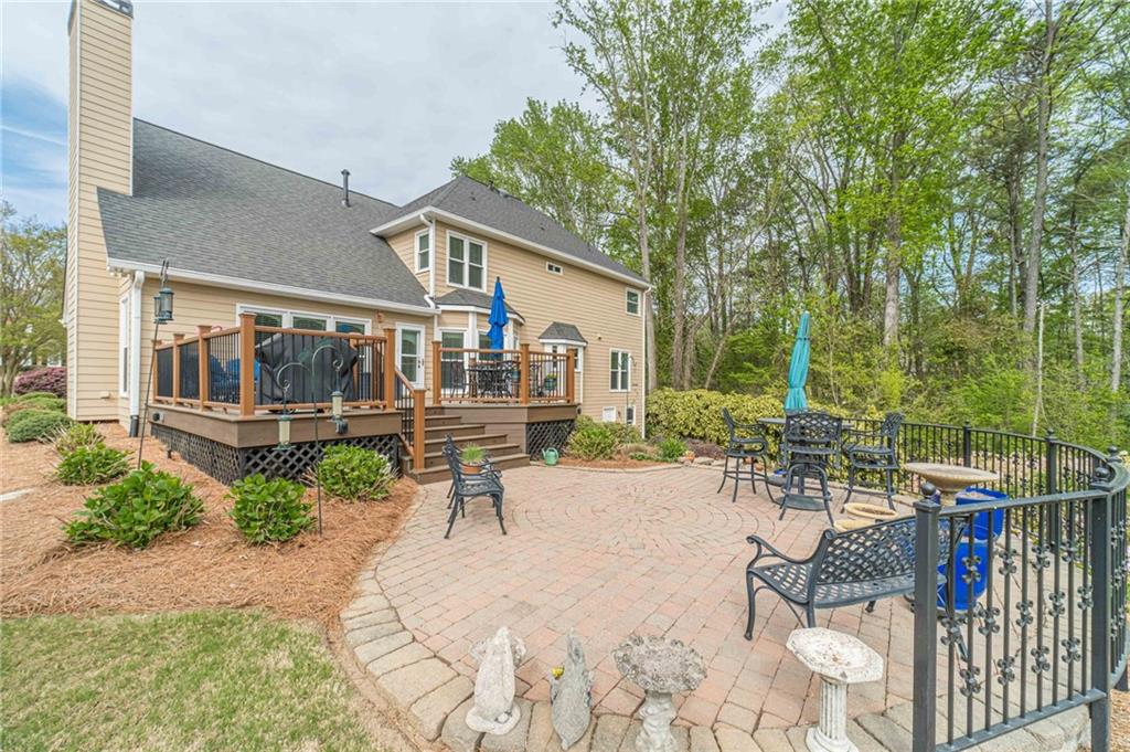 1524 Holly Lake Circle