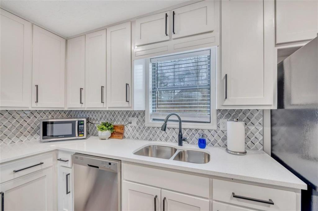 Cheatam Springs - Residential Lease