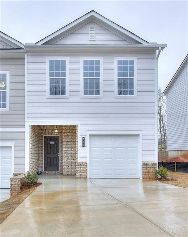 113 Greenview Court