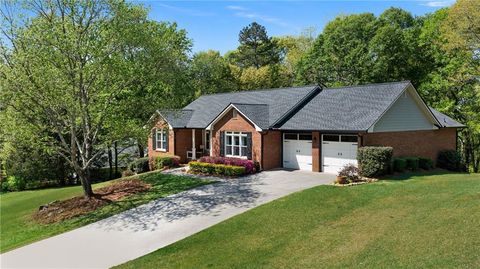 27 Cliffhanger Pointe SW Cartersville GA 30120