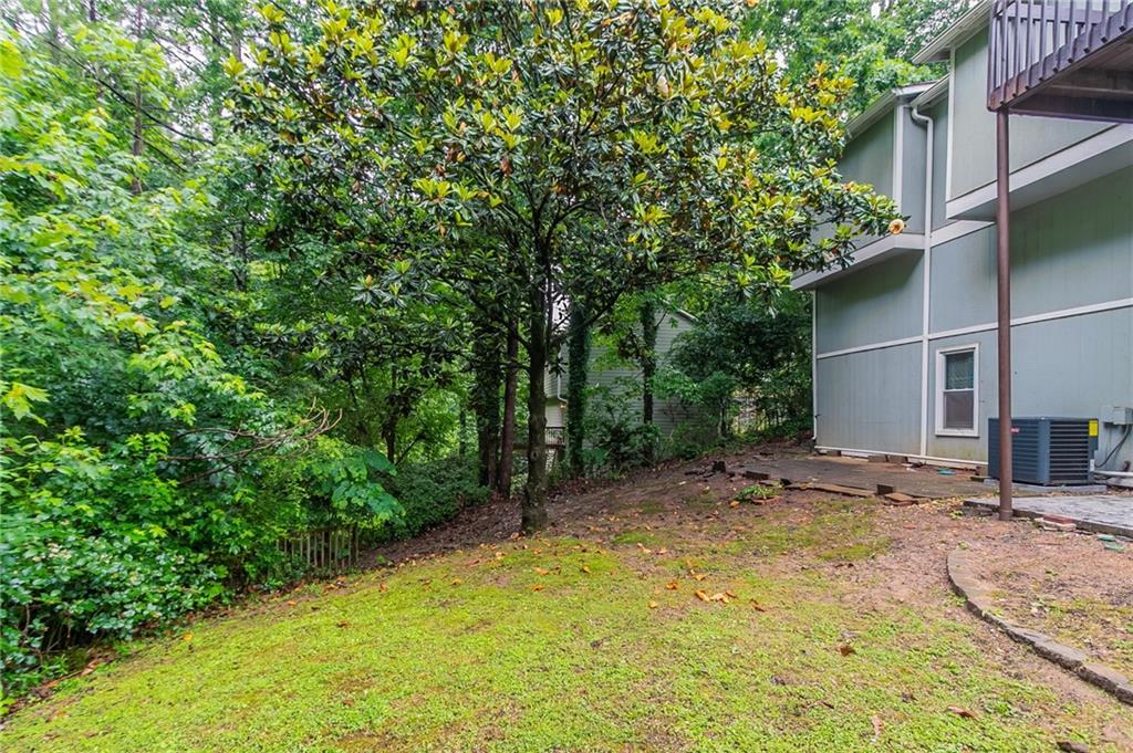 2654 Laurel View Drive, Snellville, Georgia image 33