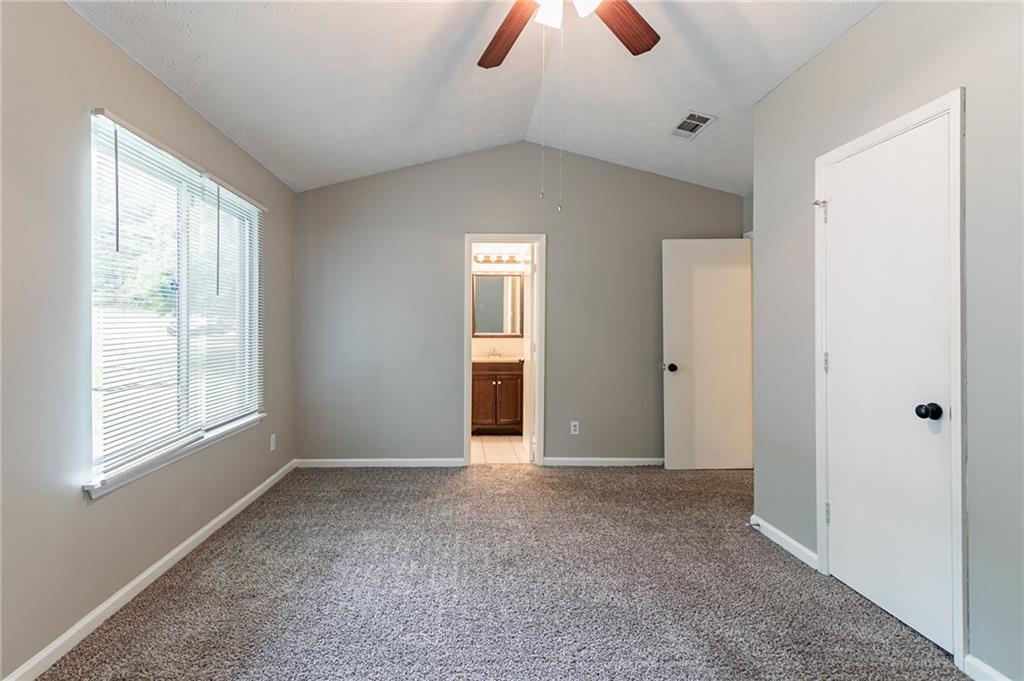 2654 Laurel View Drive, Snellville, Georgia image 13