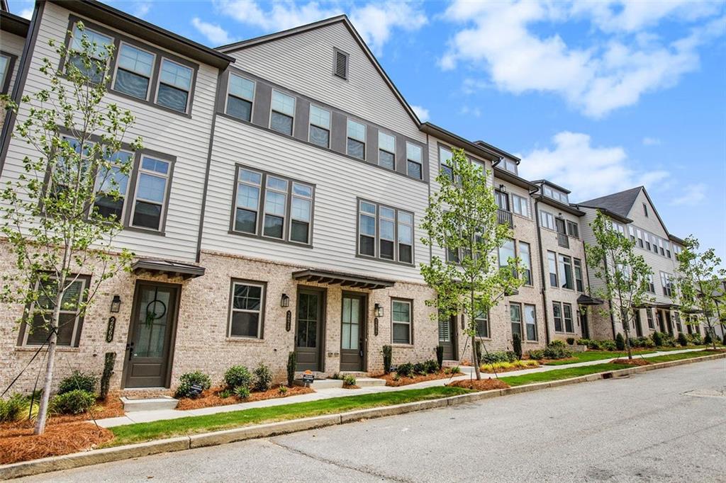 Photo 3 of 31 of 2677 CARUSO Way townhome