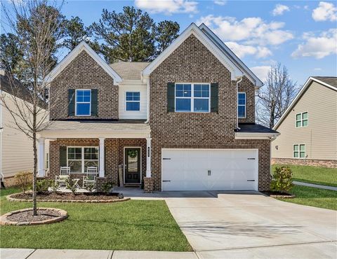 Homes For Sale - 625 Clark Lake Estates Drive<br/> Grayson, GA 30017