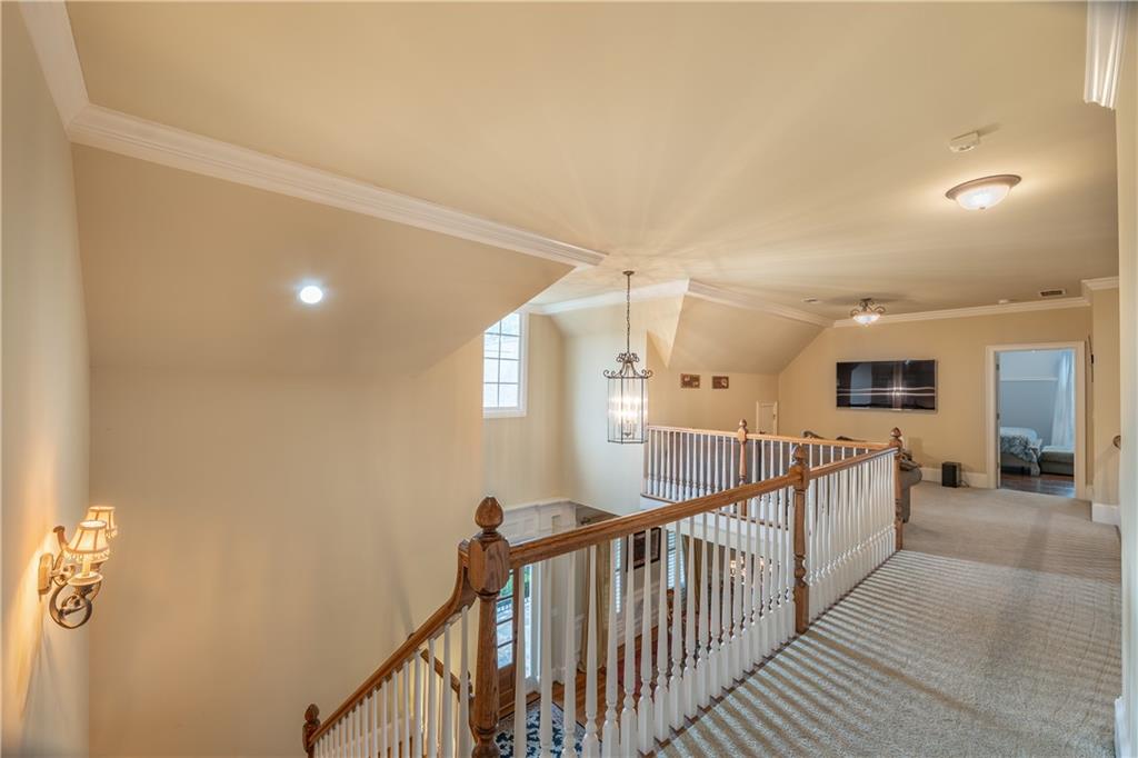 Brookview Manor - Residential