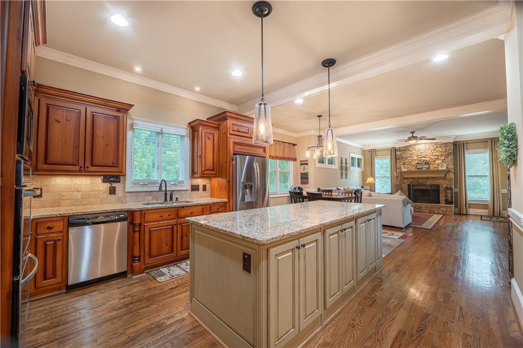 Brookview Manor - Residential