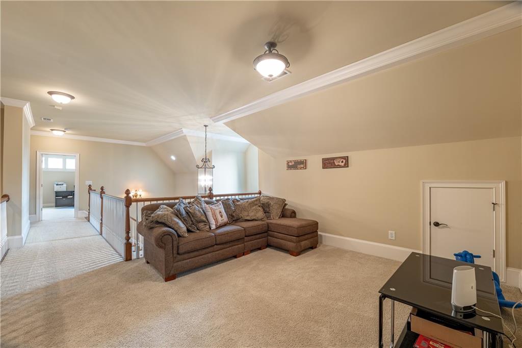 Brookview Manor - Residential