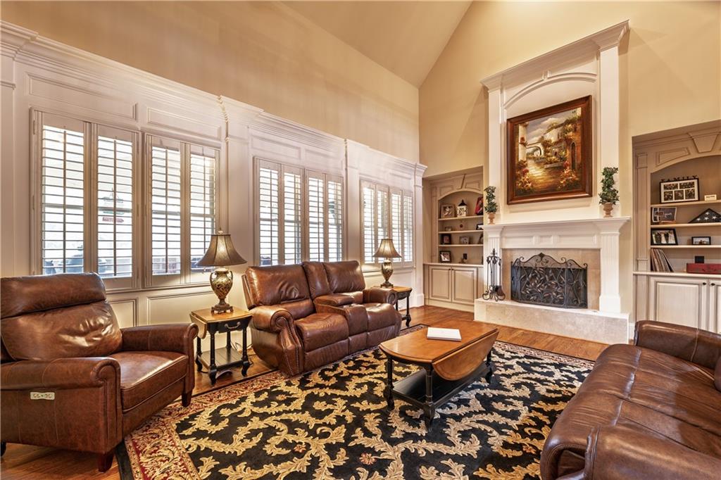 Brookview Manor - Residential