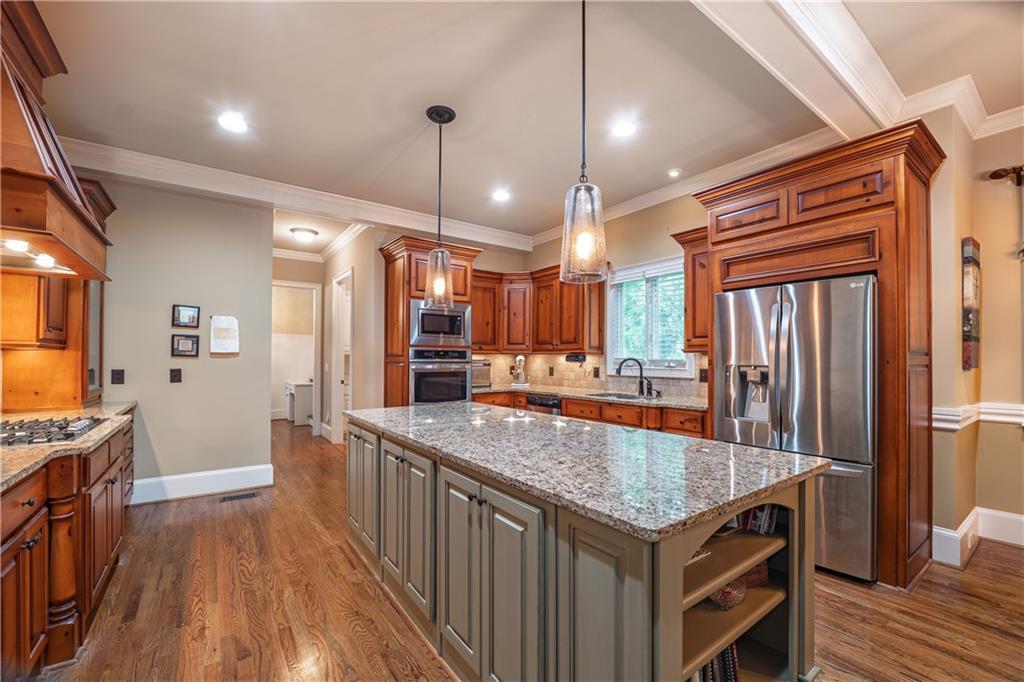 Brookview Manor - Residential
