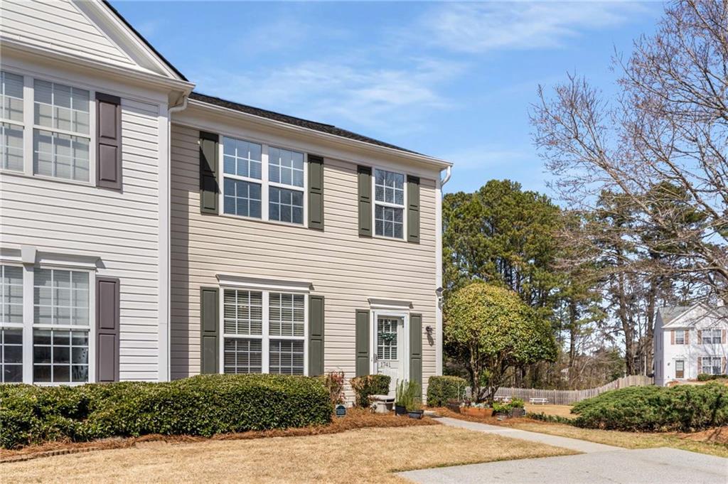 Cedarlake - Residential