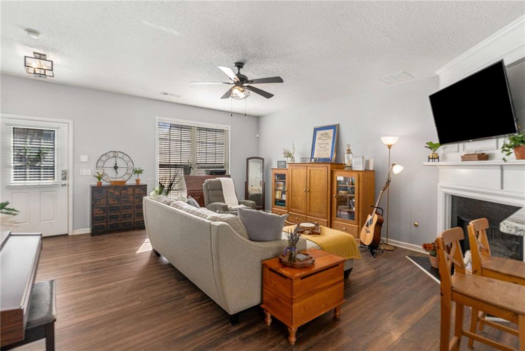 Cedarlake - Residential