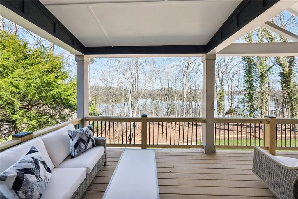 Dawsonville, Georgia 30534, United States, 3 Bedrooms Bedrooms, ,4 BathroomsBathrooms,Residential,Pending,80551