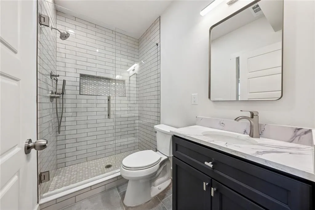 Dawsonville, Georgia 30534, United States, 3 Bedrooms Bedrooms, ,4 BathroomsBathrooms,Residential,Pending,80551