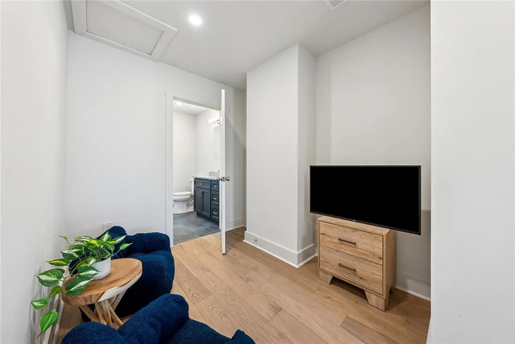 Dawsonville, Georgia 30534, United States, 3 Bedrooms Bedrooms, ,4 BathroomsBathrooms,Residential,Pending,80551